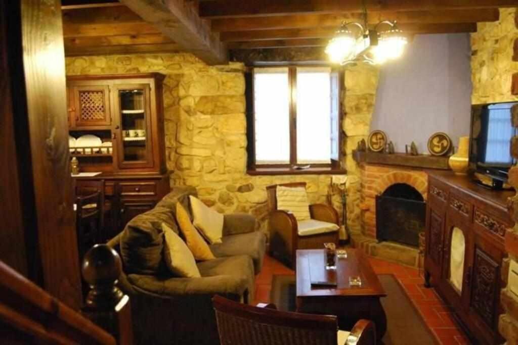 Villa La Regenta Picos De Europa Poo  Exterior foto
